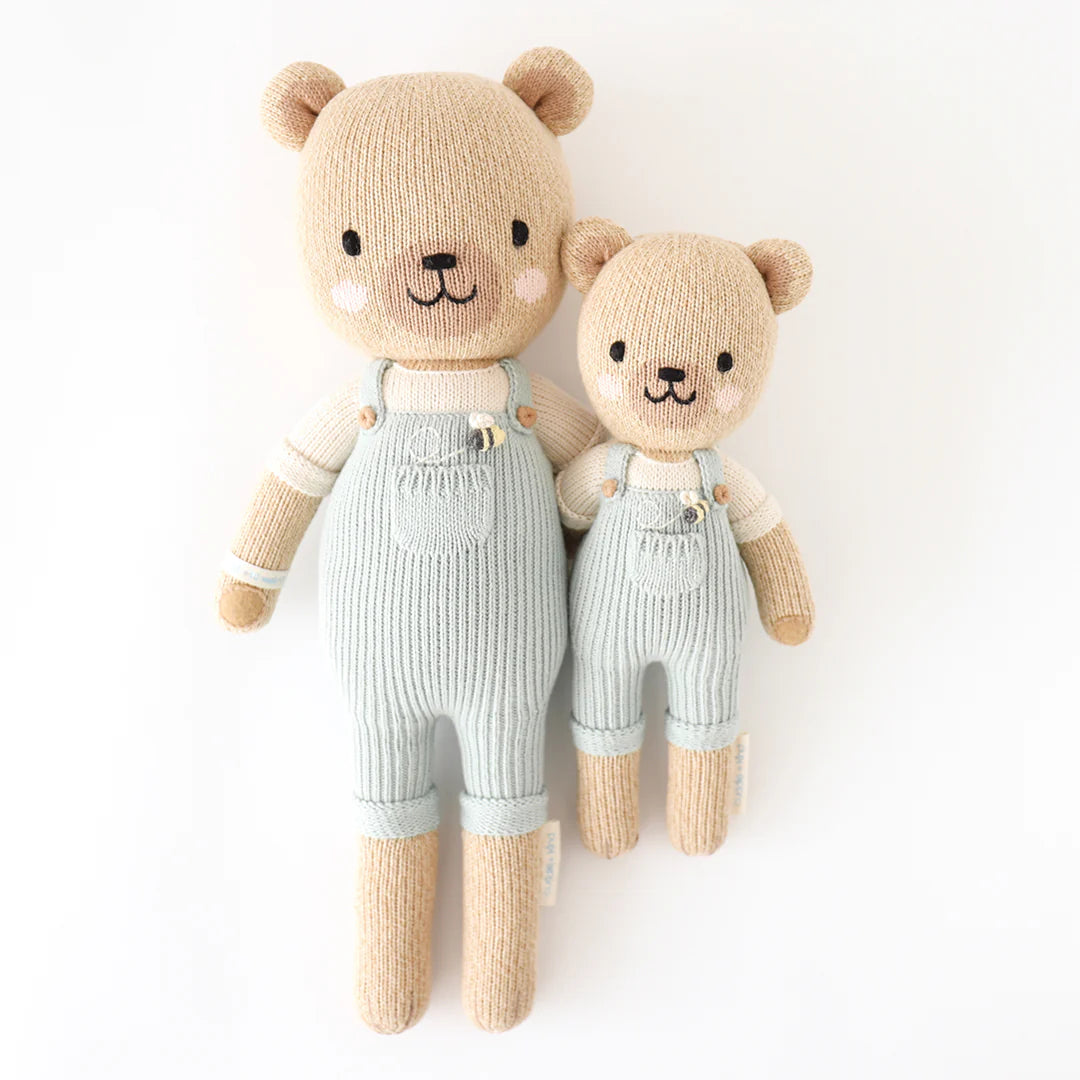預購｜cuddle+kind 手工玩偶-Charlie 小蜜熊