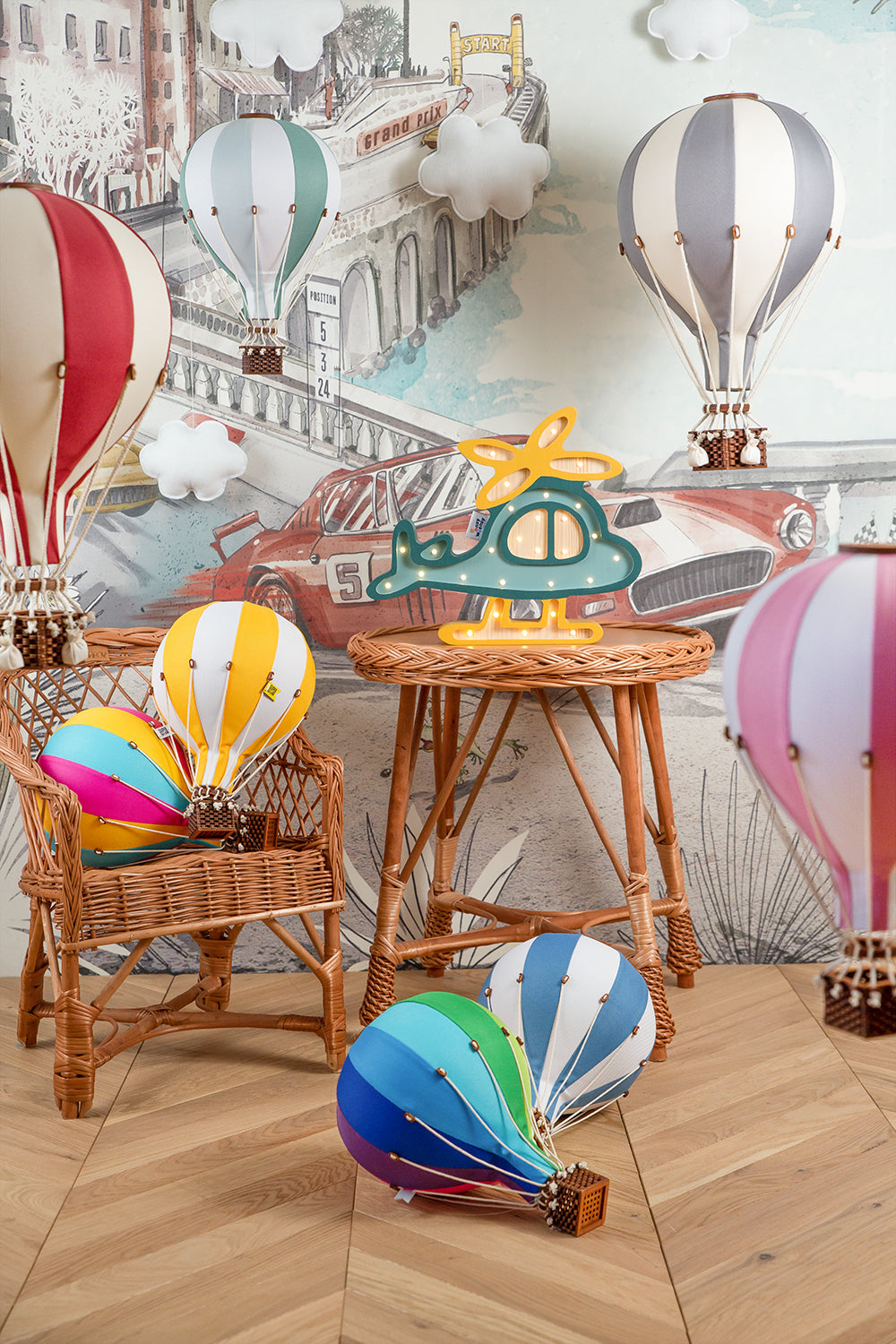 Super Balloon 波蘭熱氣球飾品-彩虹旅人