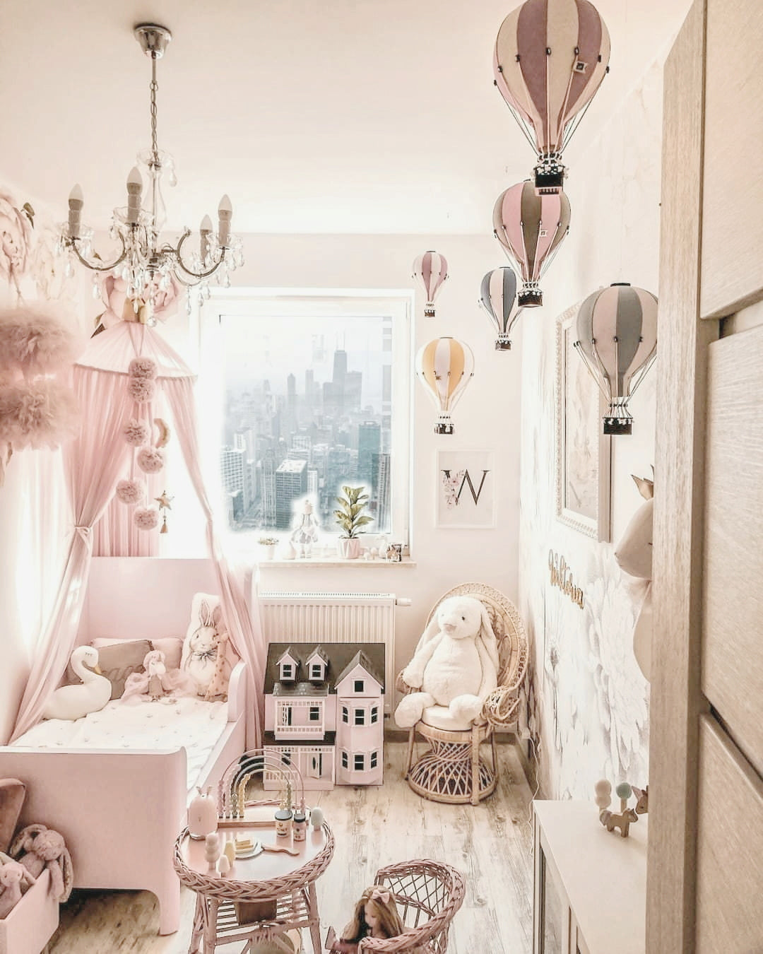 [預購]Super Balloon 波蘭熱氣球飾品-拿鐵奶白